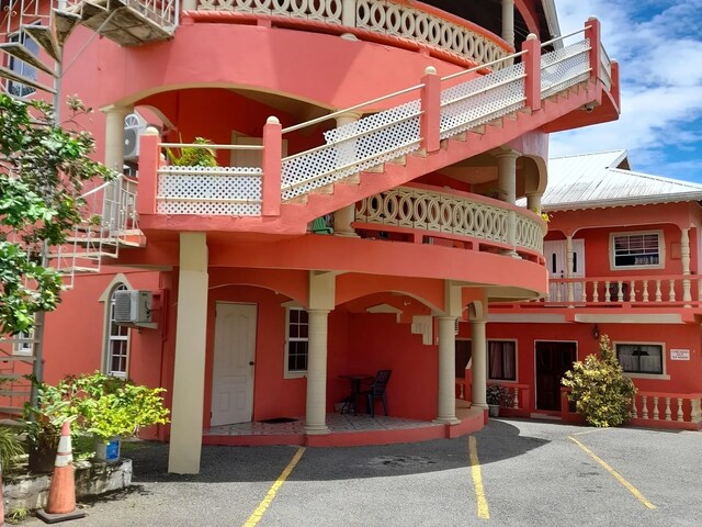 Islanders Place