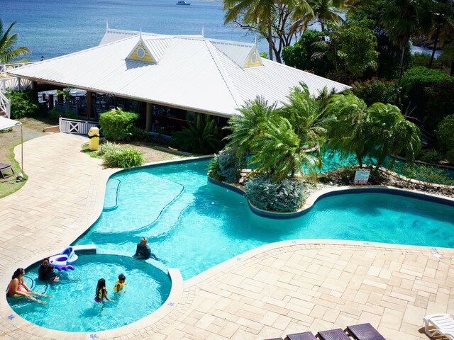 Tropikist Beach Hotel & Resort